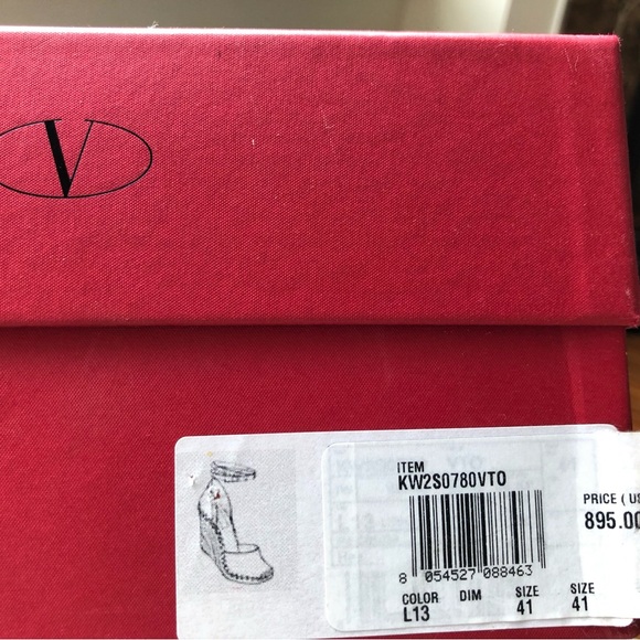 Authentic Valentino Rockstud leather espadrilles, w box/dustbag - Picture 2 of 6